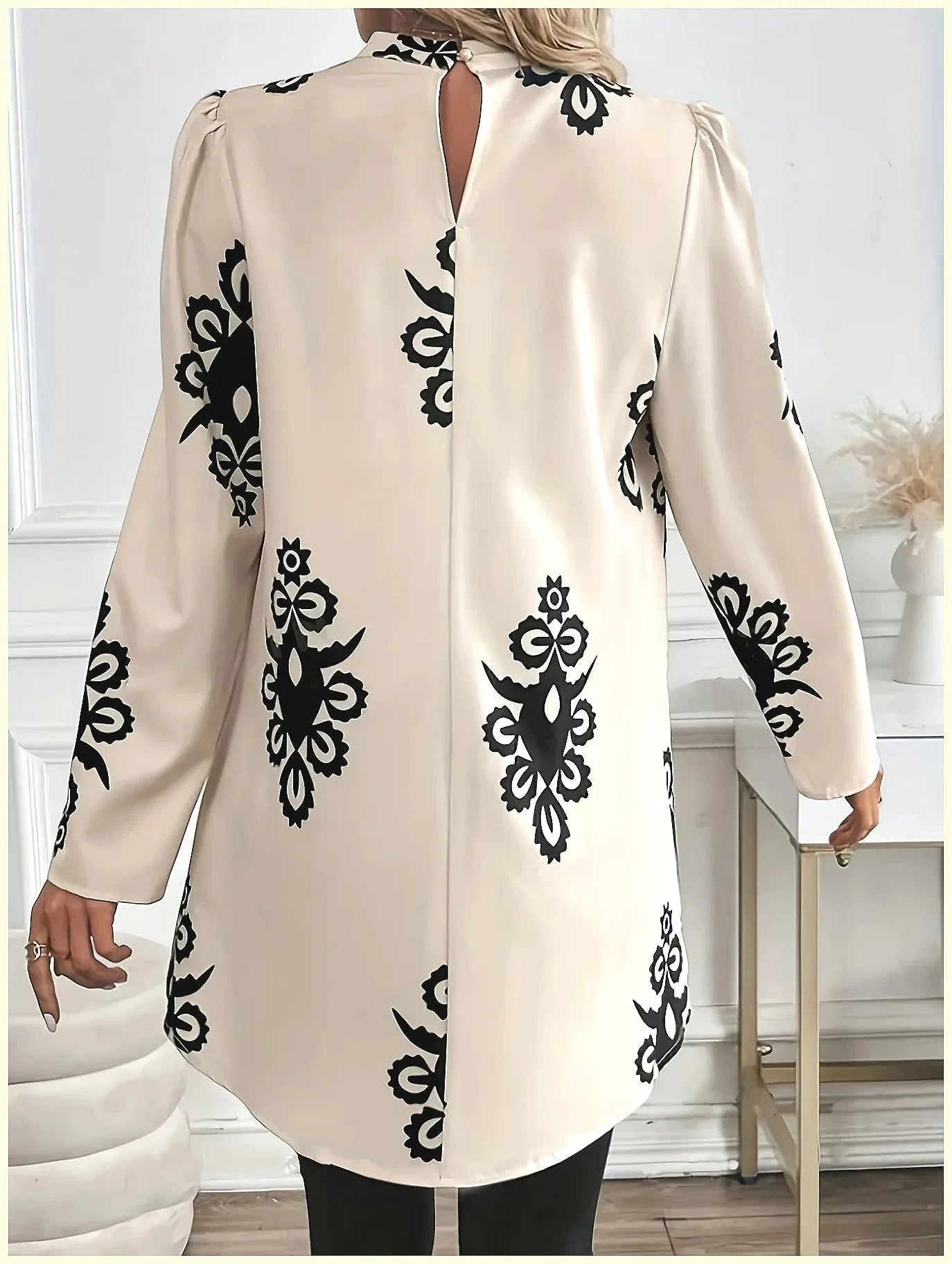 Fake Two-Piece Print Long Sleeve Blouse