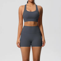 2-Piece Yoga Set – Crossover Bra & Shorts