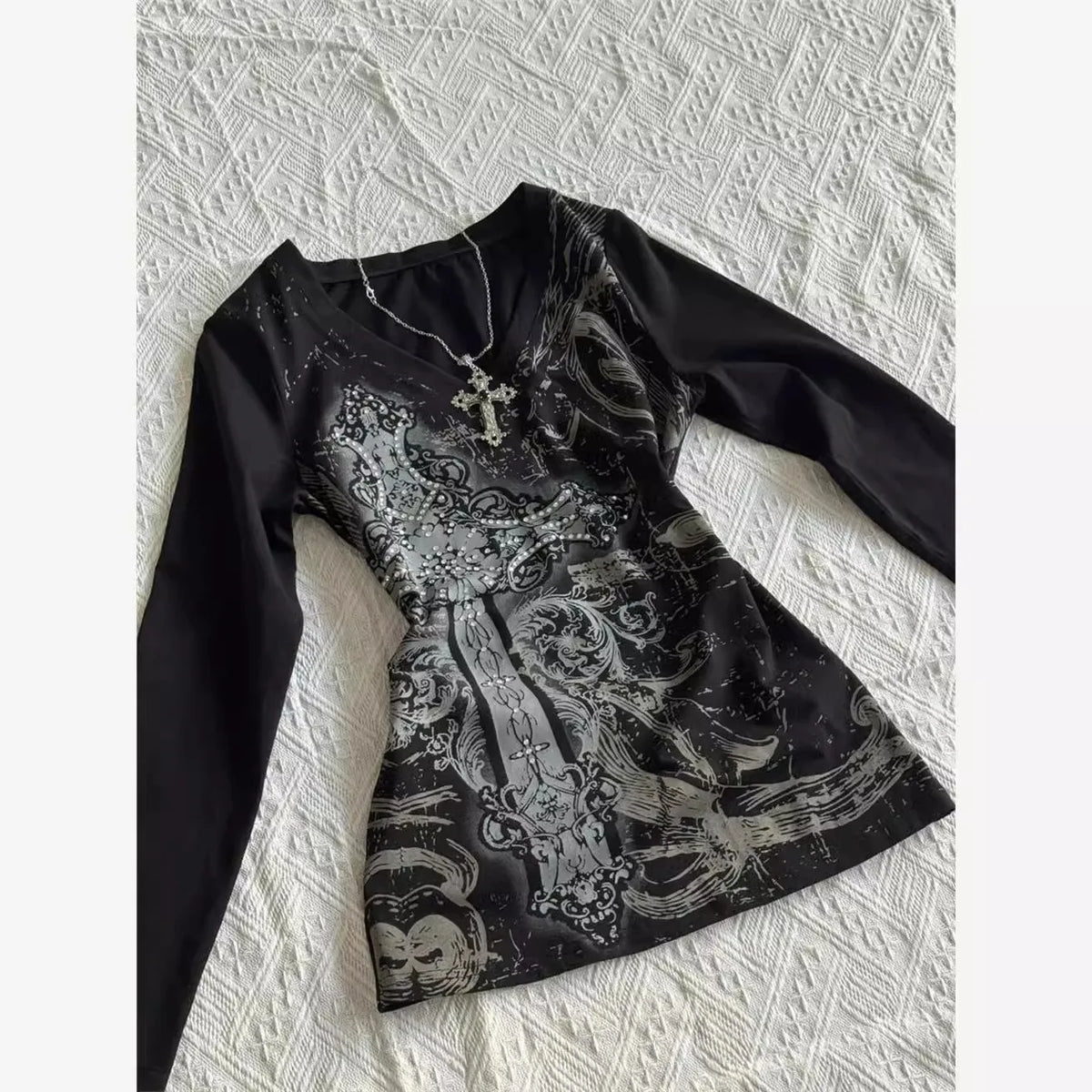 Y2K Vintage Gothic Long Sleeve Tee
