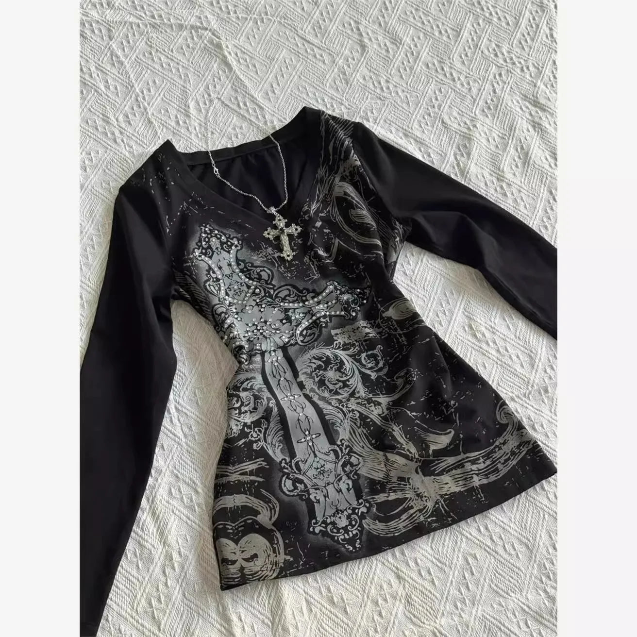 Y2K Vintage Gothic Long Sleeve Tee