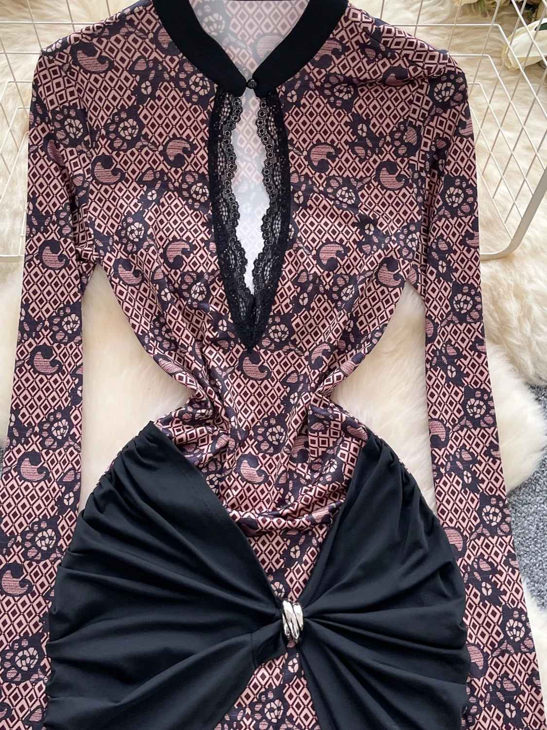Lace Long Sleeve Bodycon Mini Dress