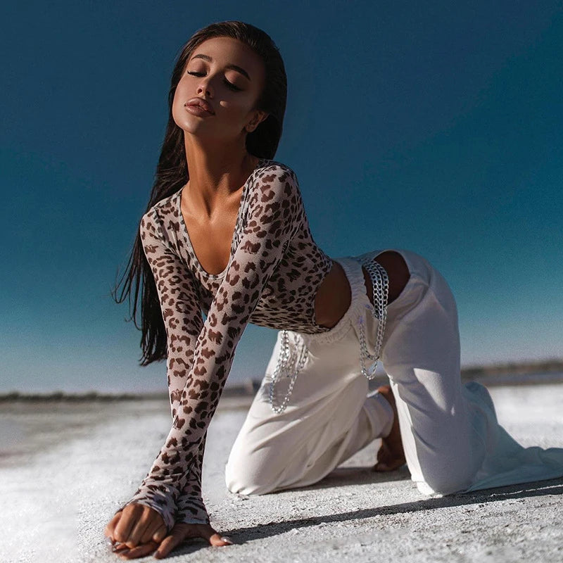 Leopard Print U-Neck Long Sleeve Slim Bodysuit