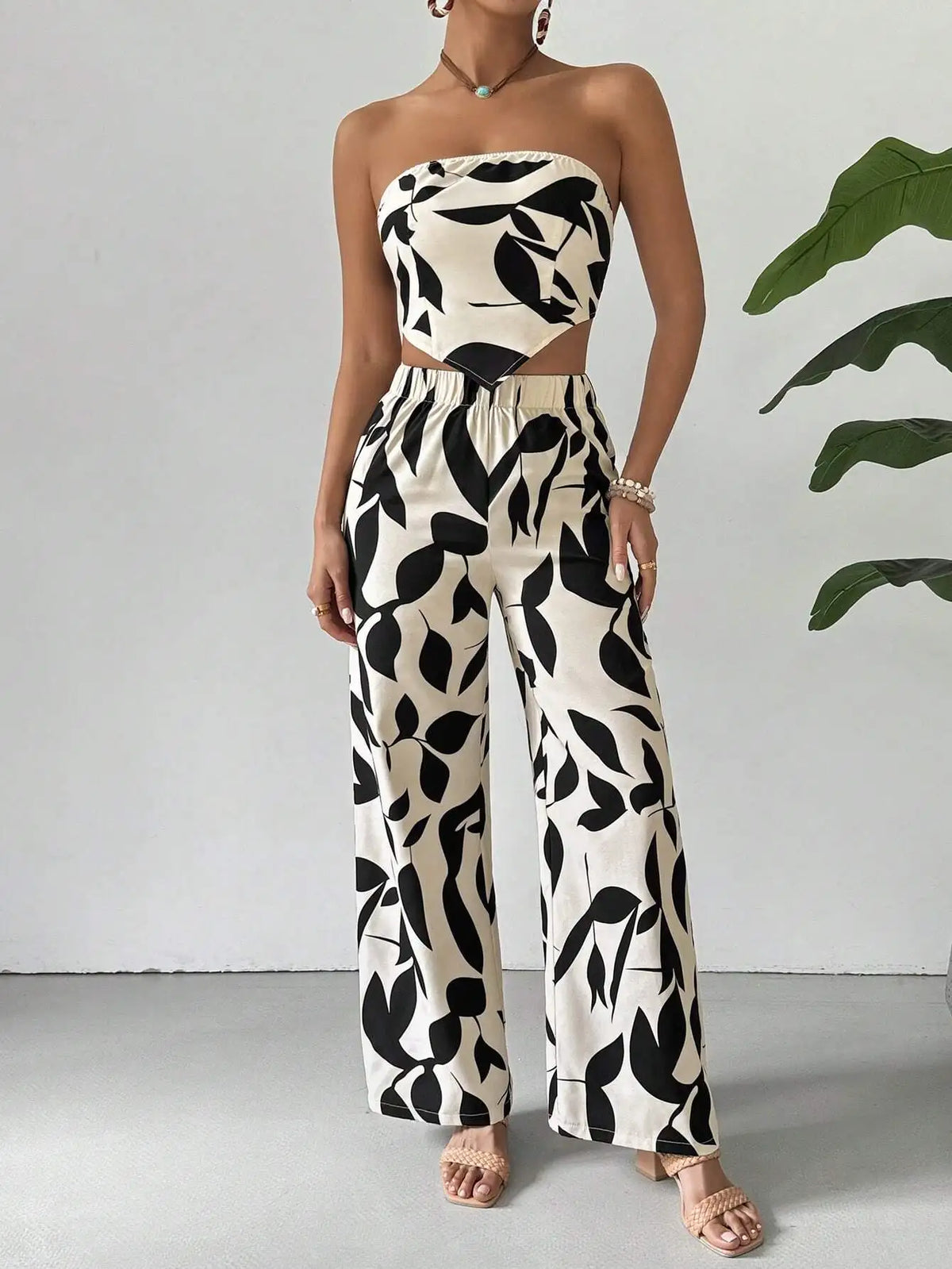 Black Leaf Print Strapless Crop Top & Wide-Leg Pants Set