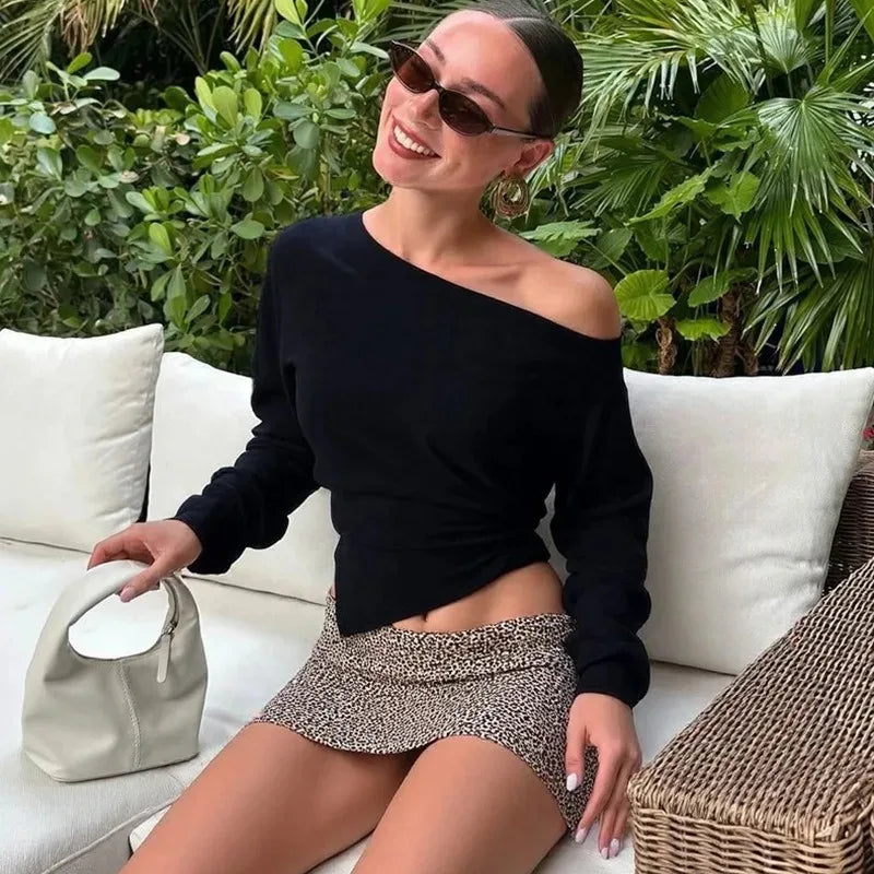 Strapless Pleated Slim Top